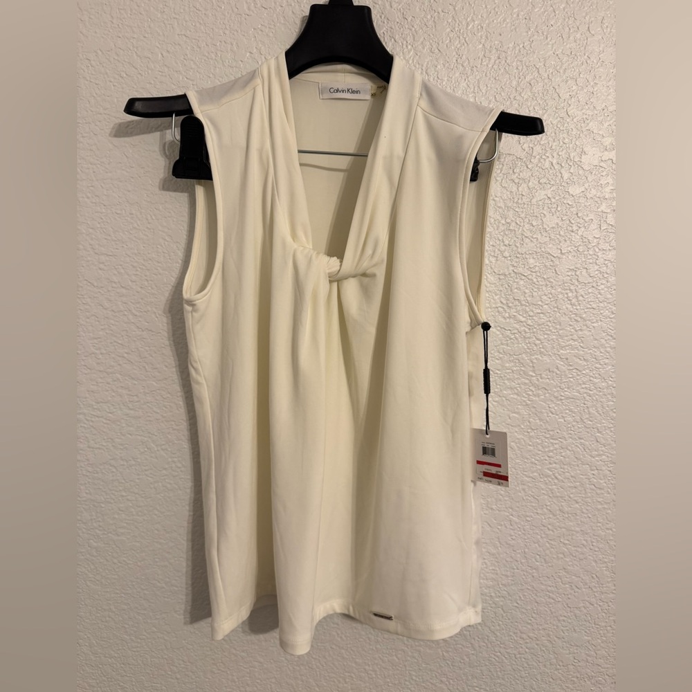 Calvin Klein Women's Ivory Sleeveless Blouse